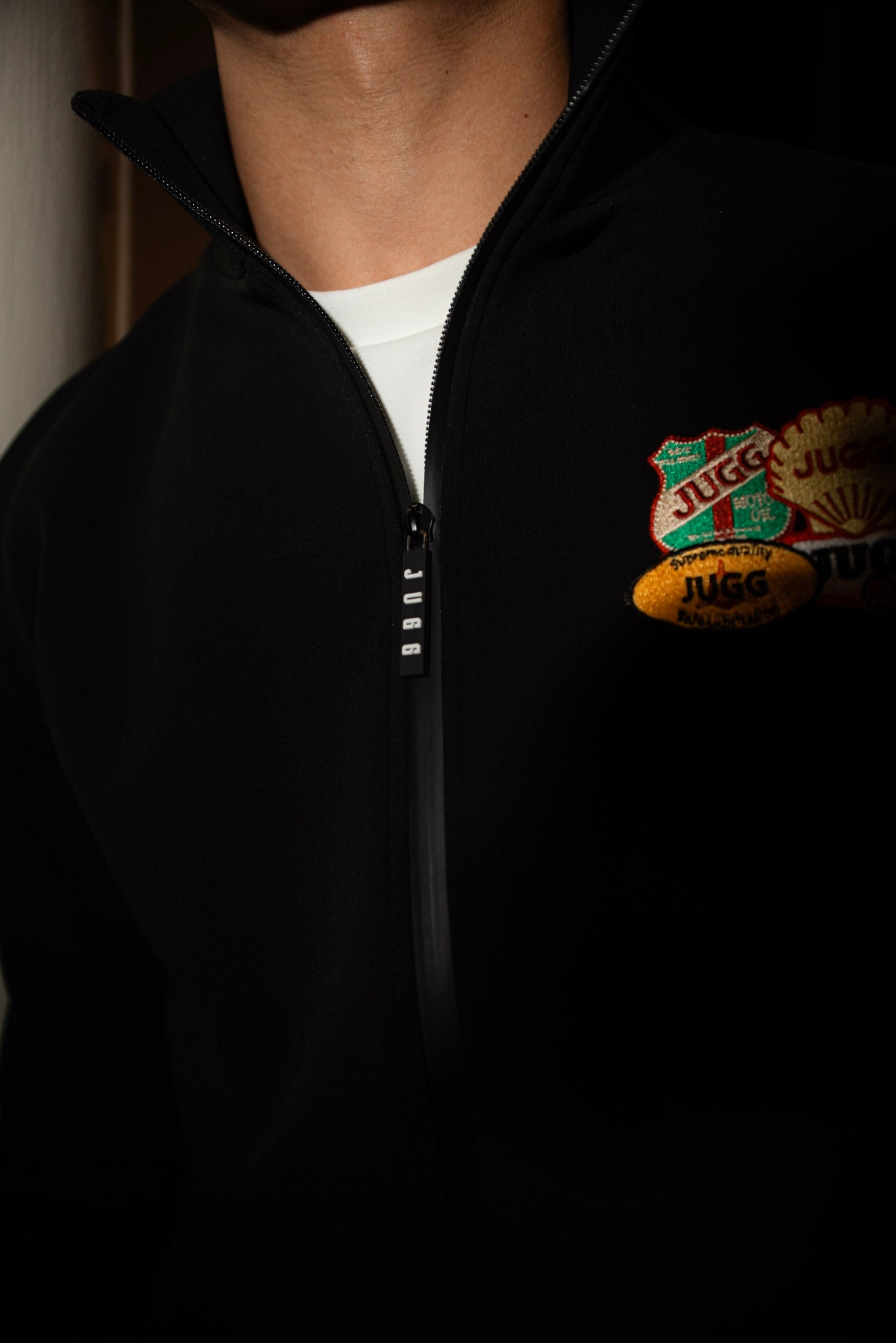 FUELLED UP TECH FLEECE TRACKY - BLACK