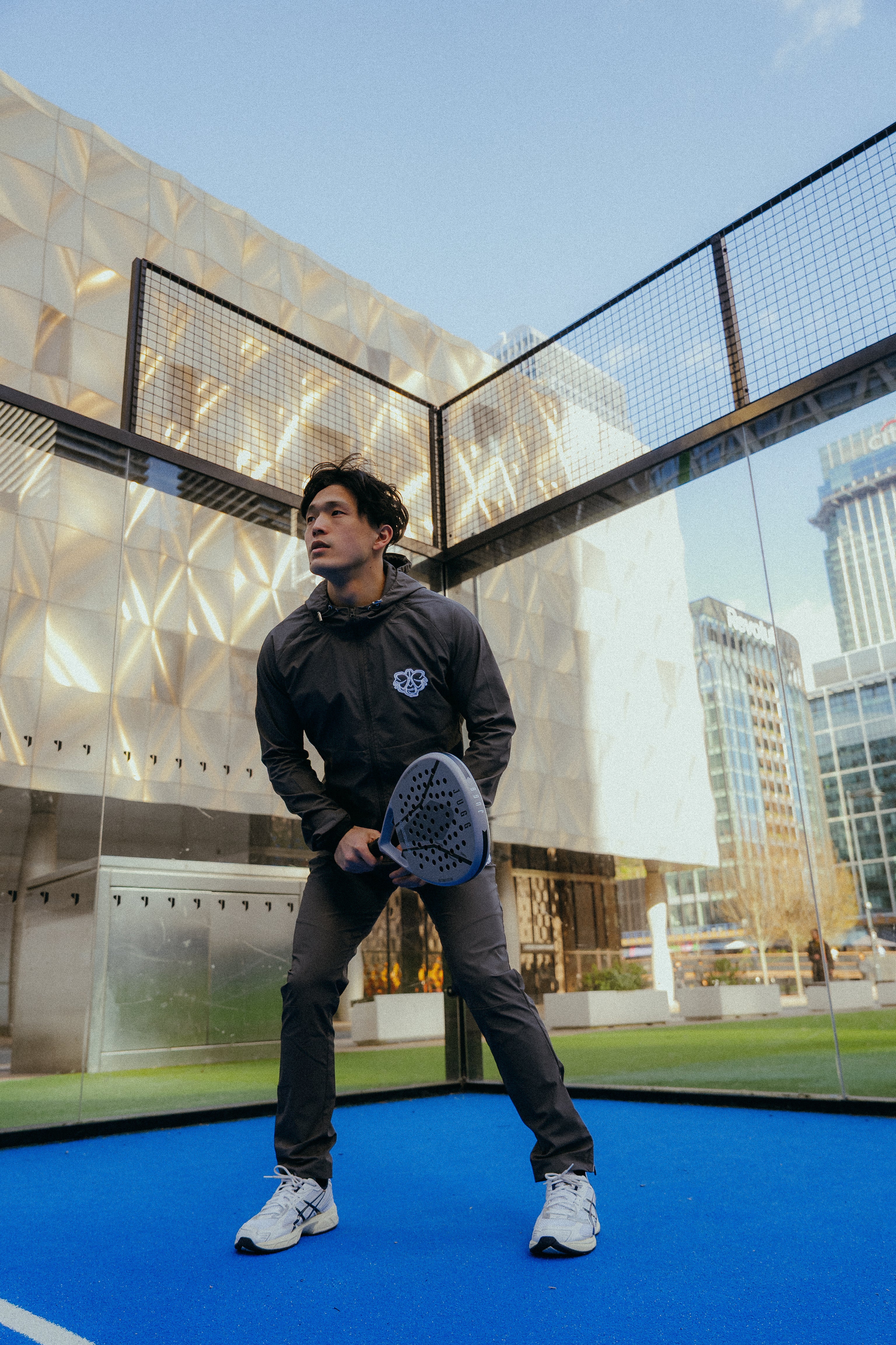 THE UNMATCHABLE - CARBON GREY