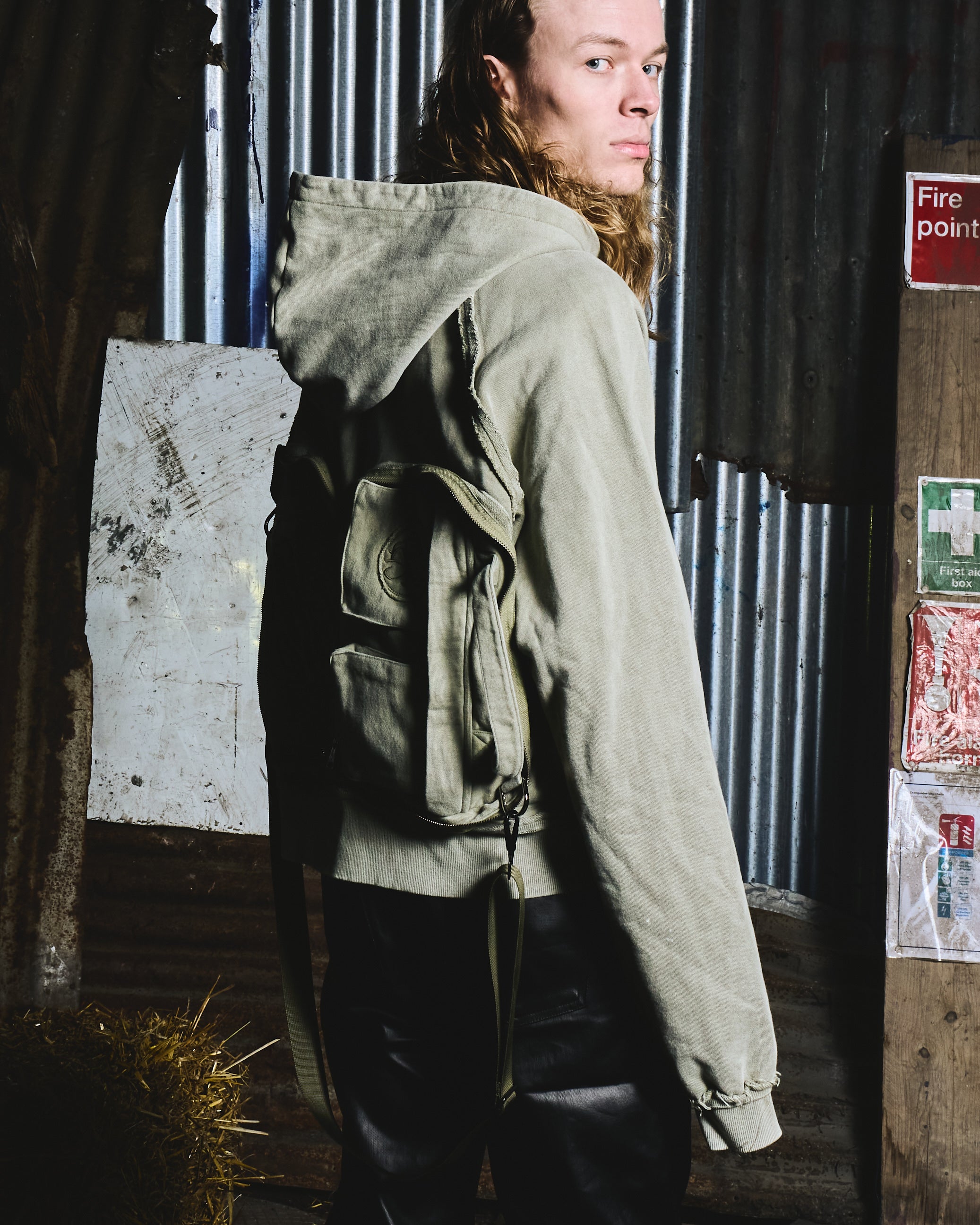 THE ALCHEMY HOODY & BAG - OLIVE