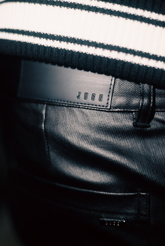 Wax Denim Hem Zipper Jeans
