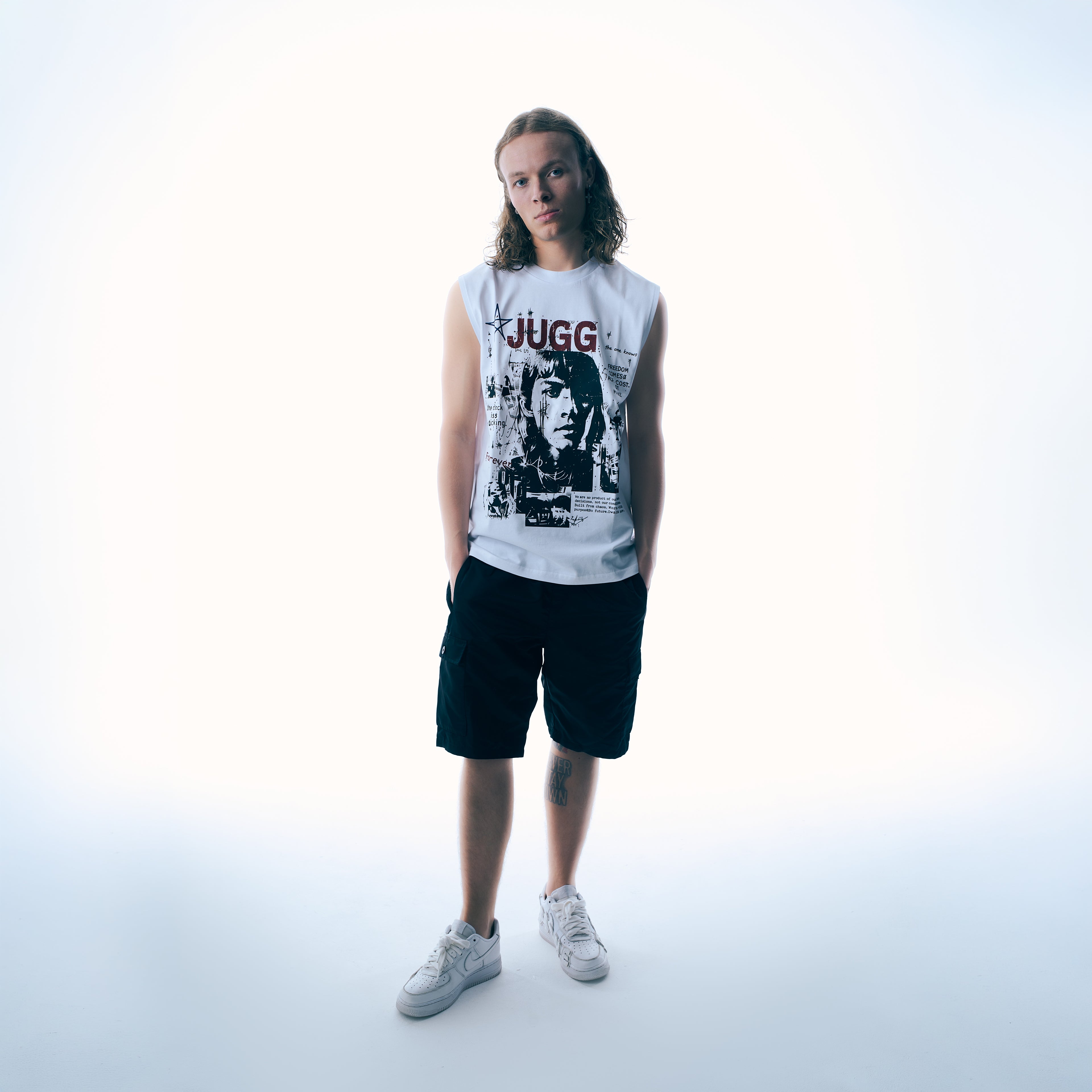 THE REBELLION VEST - WHITE