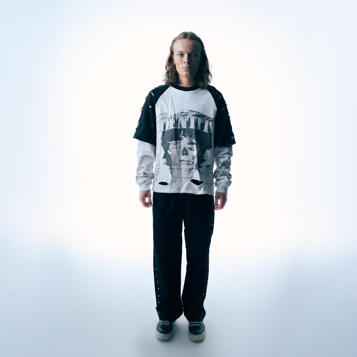 NON IDENTIFIABLE LONG SLEEVE