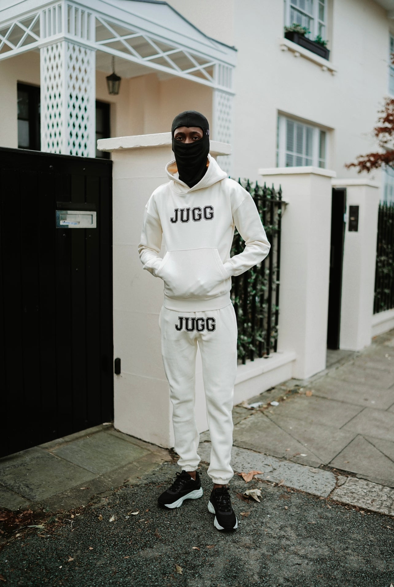 Oversized Hooded Jugg ‘Cosy’ Tracky - Cream x Black